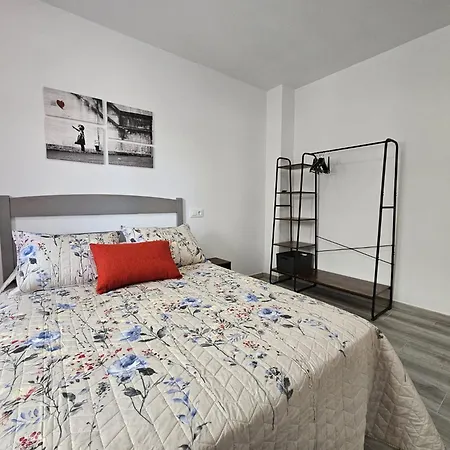 Precioso Apartamento A De Candela En O Grove Exterior photo