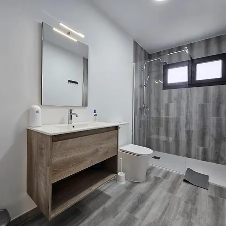 Precioso Apartamento A De Candela En O Grove Exterior photo
