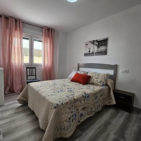 Precioso Apartamento A De Candela En O Grove Exterior photo